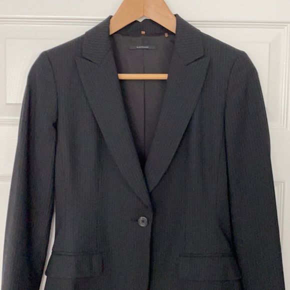 Elie Tahari Black Micro Pinstripe Suit Blazer Jacket Size 2 - Picture 2 of 13